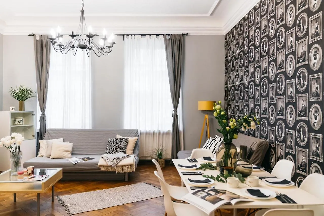 Sklodowskiej Apartment II - Loftaffair Krakow Poland
